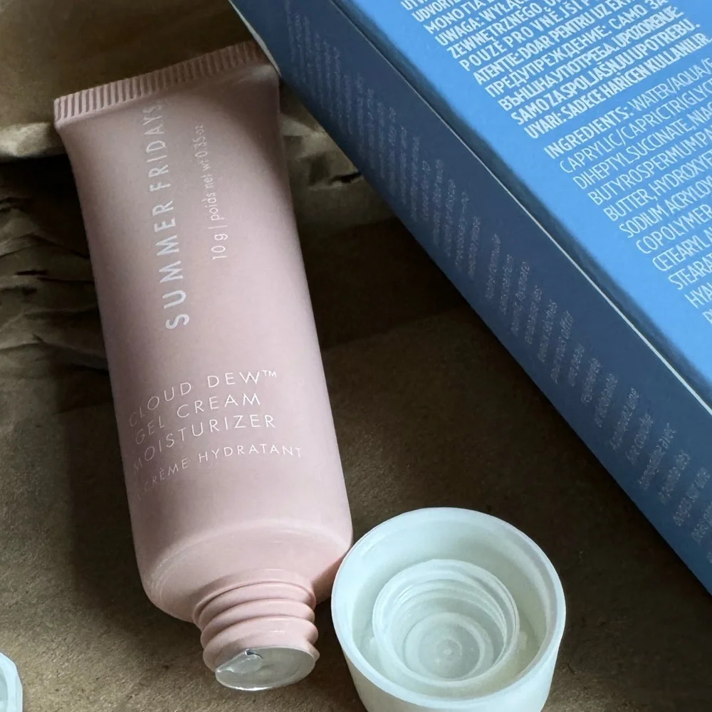 NWT Summer Fridays Bouncy-Skin Faves